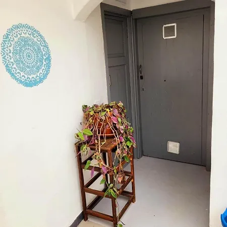 게스트하우스 Acoran Family Guests House With Included Morning Yoga Practice *