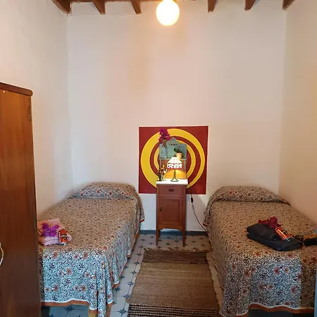 Acoran Family Guests House With Included Morning Yoga Practice 게스트하우스