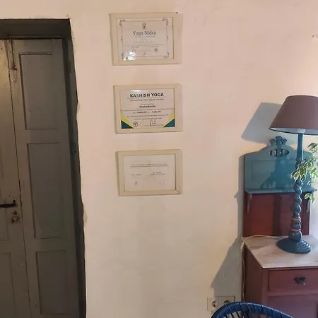 게스트하우스 Acoran Family Guests House With Included Morning Yoga Practice *
