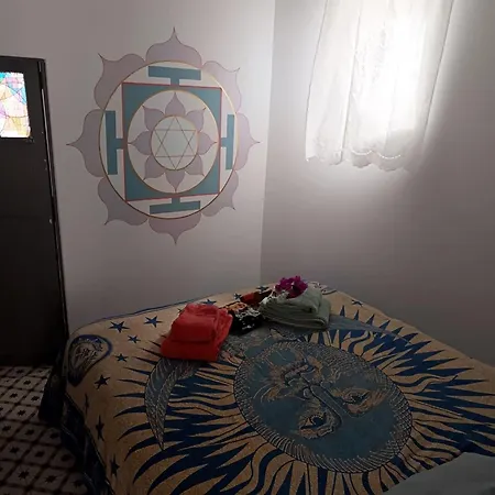 ゲストハウス Acoran Family Guests House With Included Morning Yoga Practice *